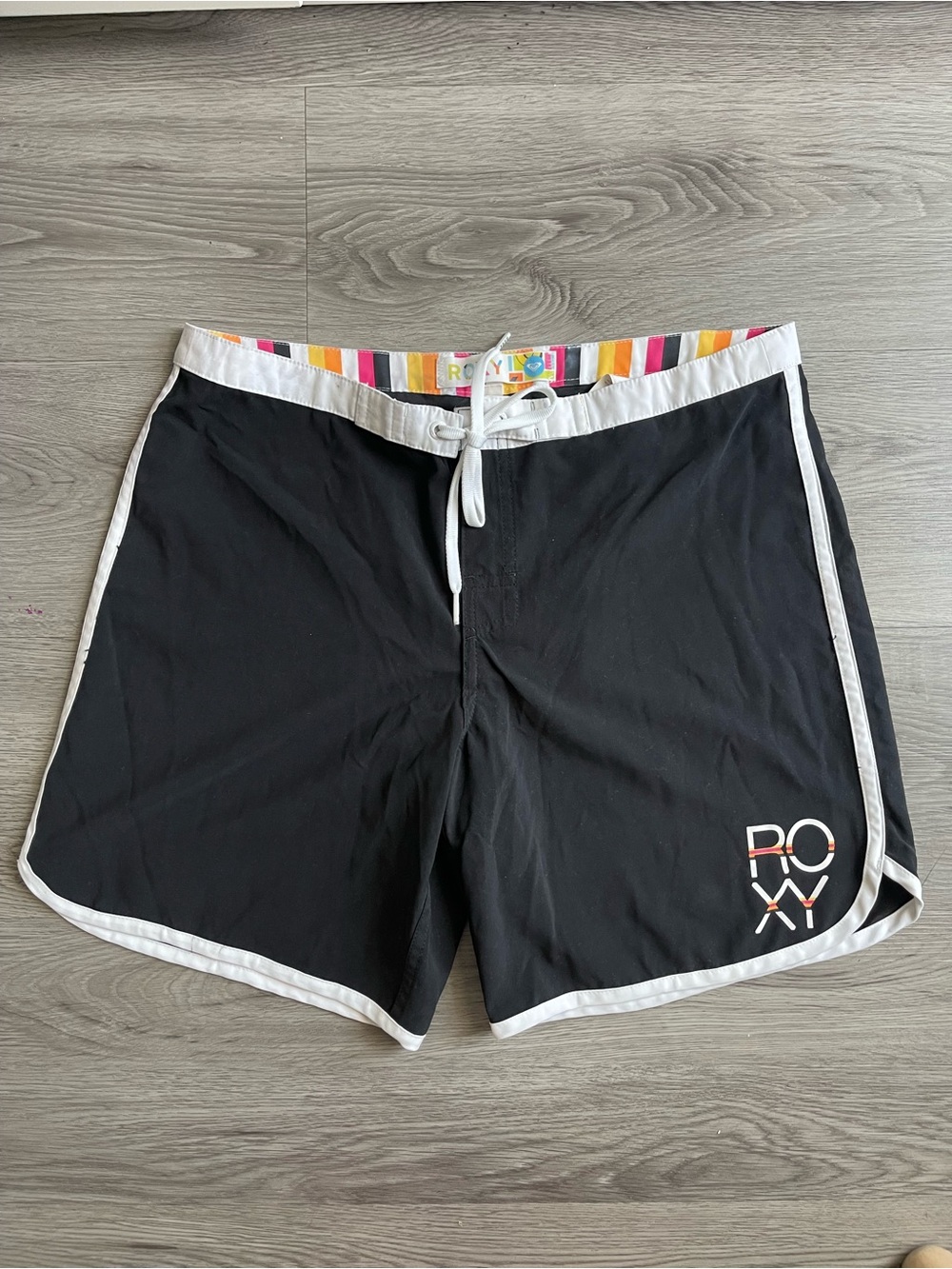 Y2K ROXY board short